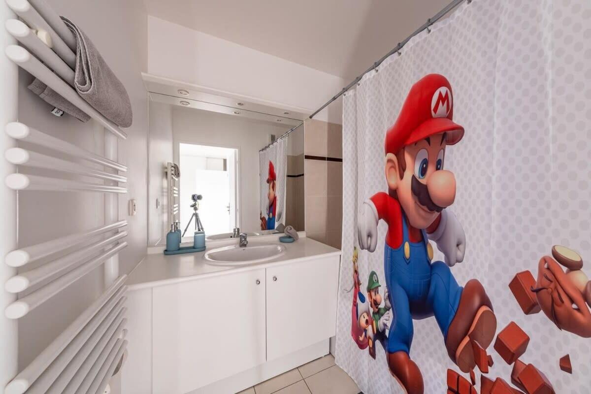 Disney Mario Nintendo Montévrain Exteriör bild